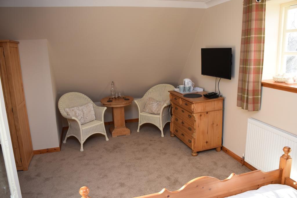Contin Lochview Guesthouse מראה חיצוני תמונה