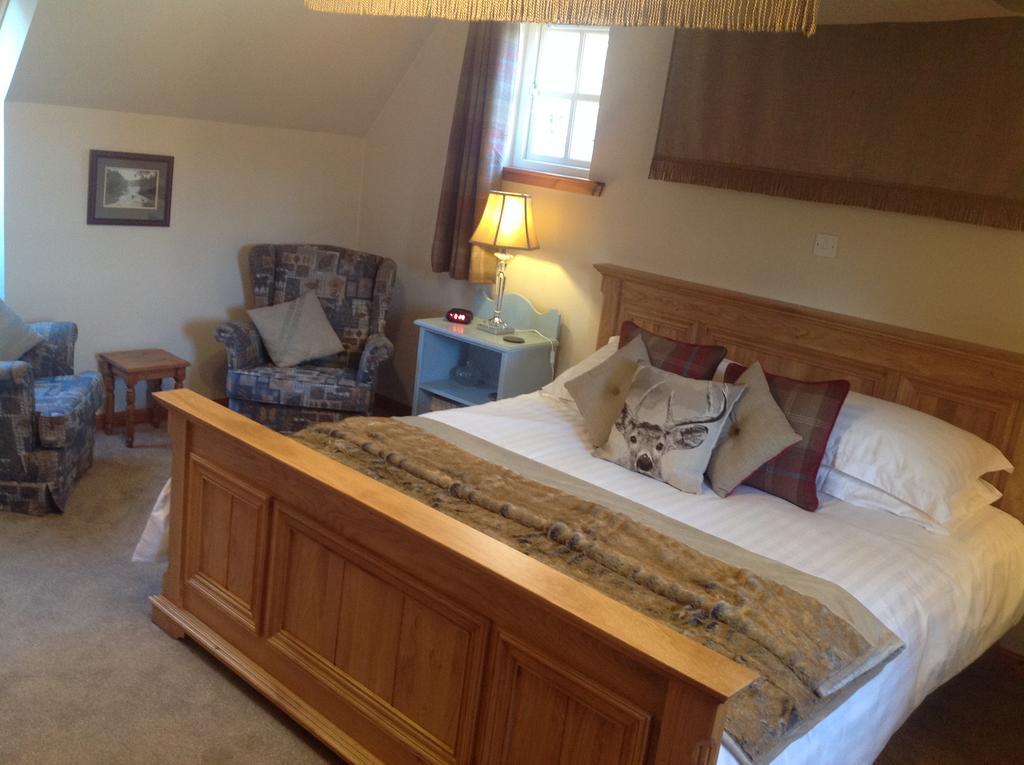 Contin Lochview Guesthouse מראה חיצוני תמונה