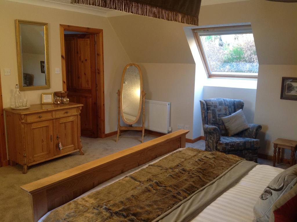 Contin Lochview Guesthouse מראה חיצוני תמונה
